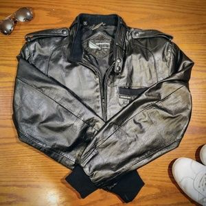 Vintage Member's Only Men 42 Black Leather Jacket